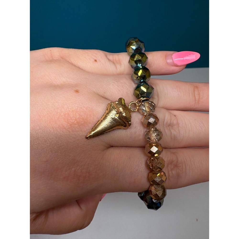 Erimish Shark Tooth Beaded Stretch Bracelet Gold Iridescent Oil Slick Honey
